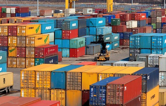 آیا واردات کالای مستعمل از نظر اقتصادی بهصرفه است؟